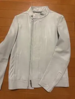 未使用品試着のみCalvin Klein ホワイトレザージャケットMサイズぐらい