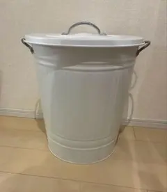 IKEA KNODD クノッド　ふた付きゴミ箱　白　40Ｌ