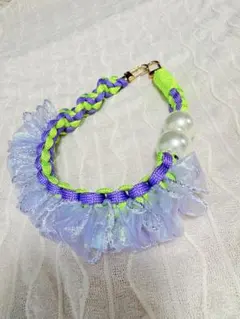 【ハンドメイド】フリル　パラコード　スマホストラップ ハンドストラップ