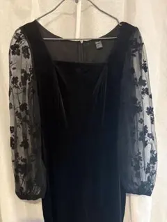 SHEIN ブラック ベロア シースルー袖 お呼ばれドレスのサムネイル