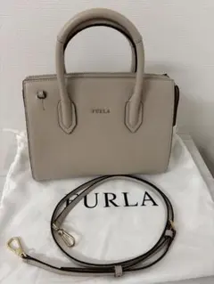 フルラ　ショルダーバッグ