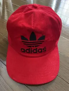 ヴィンテージ　adidas コーデュロイキャップ　赤