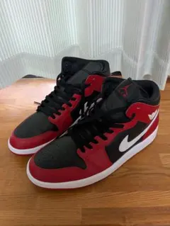 Nike Jordan 1 Mid 