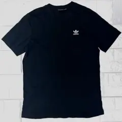adidasＬサイズTシャツ　ミツバ胸刺繍ロゴ　ブラック