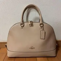 コーチ　ハンドバッグ　ベージュ