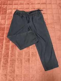 メンズ　ズボン　チノパン　軽い