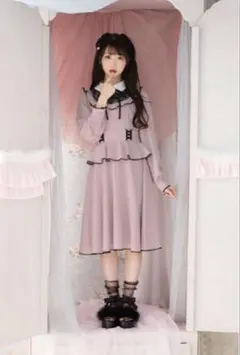 値下げ◎Honey Cinnamon リボンフリルペプラムワンピース 大谷映美里のサムネイル