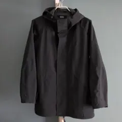 ユニクロU ブロックテックユーティリティパーカ S ブラック　UNIQLOU