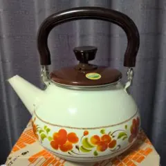 エジリー ホーローケトル 1.5L　ヤカン　昭和レトロ　新品未使用のサムネイル