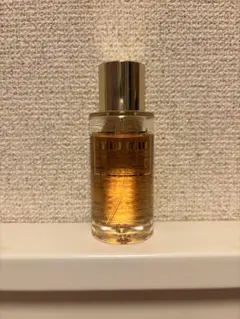 Miu Miu Eyes On Me オードトワレ50ml + ケース2点セット - メルカリ