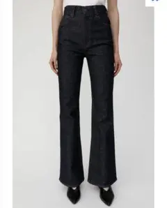 moussy MVS FLARE フレアデニムパンツ 23