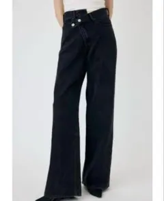 Item thumbnail for item d6bbab6c-b819-4436-b360-f236b567399e