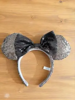 ディズニー　ミニーマウス　スパンコールカチューシャ