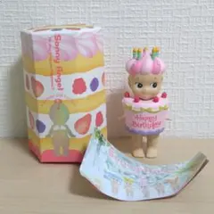 SonnyAngel BIRTHDAYGIFT Raspberry Cake