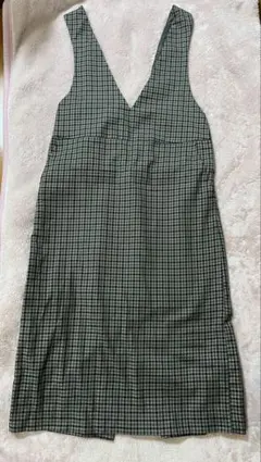 GU チェック　ジャンパースカート