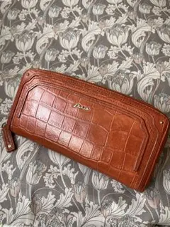 美品　Dakota 長財布　テラコッタのサムネイル