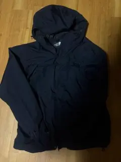 The North Face ネイビー マウンテンパーカー