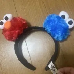 ユニバーサル　エルモとクッキーモンスター カチューシャ　シンガポール　セサミ