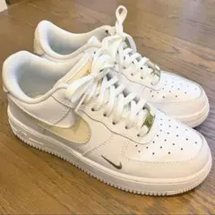 2026年最新】nike エアフォース1 エッセンシャル ベージュの人気