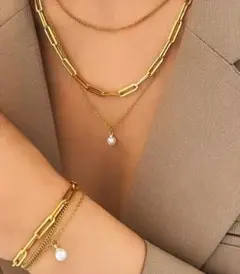 サージカルステンレス 【２セット】3連チェーン ネックレスとブレスレット パール