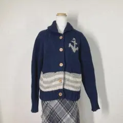 美品 ニコアンド カウチン風 ニットカーディガン F ネイビー 紺 碇ボタンのサムネイル