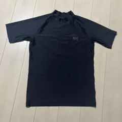 メンズラッシュガード　HELly Hansen Mサイズ ブラック