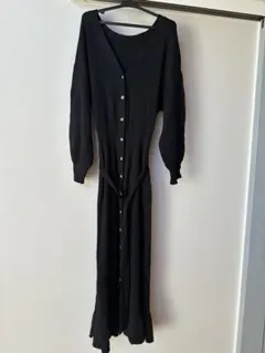 GU ブラックリブロングワンピース