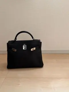 Item thumbnail for item c9169b52-6249-41d9-b0b8-fb4bc98f1cd3