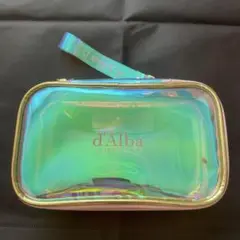 d'Alba アイリディセントポーチ