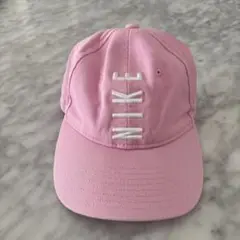 NIKE ピンク キャップ