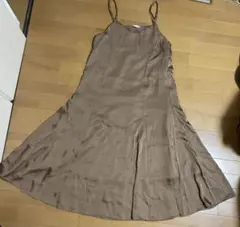 フェルウ　新品！ジャンバースカートのサムネイル