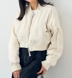 earth music&ecology ファーリバーシブルショートMA－1