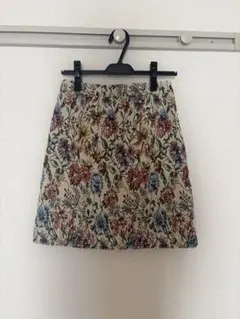 花柄 ミニスカートのサムネイル