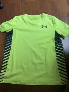 アンダーアーマーの半袖Tシャツ