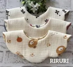 No.517 もくもく花びらスタイ　ハンドメイド