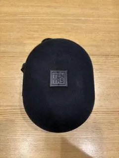 Beats ヘッドホンケース 10周年記念モデル　TEN YRS ブラックのサムネイル