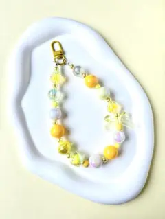 黄色ビーズのハンドメイドストラップ[008]