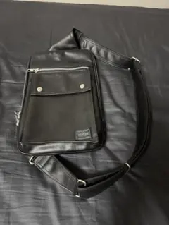 POTER フリースタイル スリングショルダーバッグ 黒