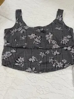 新品SUKALA cozyプリントショートタンクトップ ブラトップLAVA - メルカリ