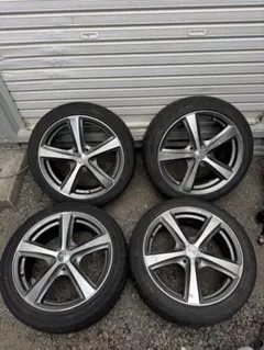 すぐ発送します メガーヌGT純正18インチ KUMHOスタッドレス4本セット