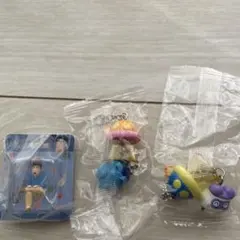 【たまごっち】【クレヨンしんちゃん】フィギュアとキーホルダーセット