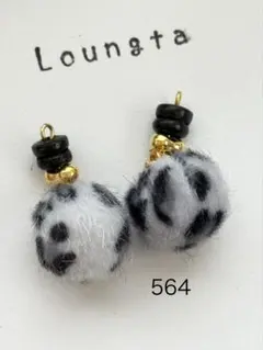 5点で450円引き ハンドメイドピアス 樹脂ピアス ファーピアス