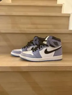 Nike Air Jordan 1 Mid ライトブルー