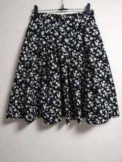 one after another NICE CLAUP総柄フレアスカート