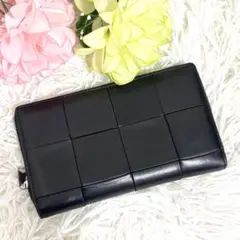 ボッテガヴェネタ カセット レザー ラウンドジップ 黒 長財布 C331