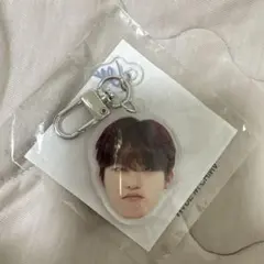 treasure ジョンウ　顔アクキー　哀