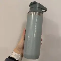入手困難！STANLEY + STARBUCKS 真空断熱タンブラー 473ml