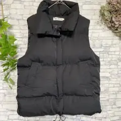 【美品】中綿 ダウンベスト ⭐️ボリューム襟 ブラック Lサイズ