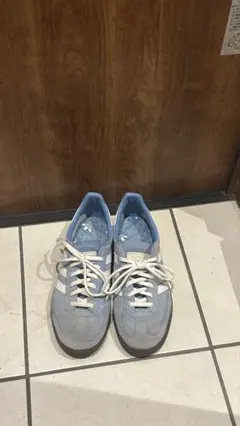 adidas スニーカー ライトブルーのサムネイル