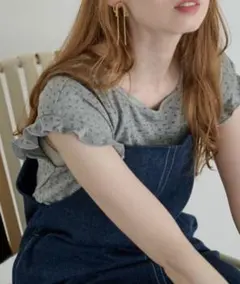 【2025夏物】crisp フリル袖 小花柄 トップスのサムネイル